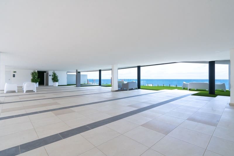 3 soveværelse Penthouse til salg i Fuengirola med swimmingpool garage - € 1.650.000 (Ref: 8493495)