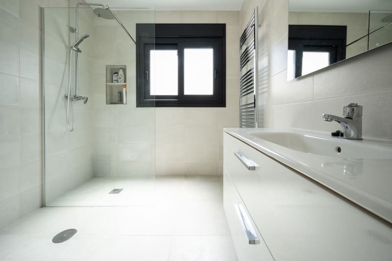 3 bedroom Villa for sale in Marbella with pool garage - € 1,675,000 (Ref: 8493503)