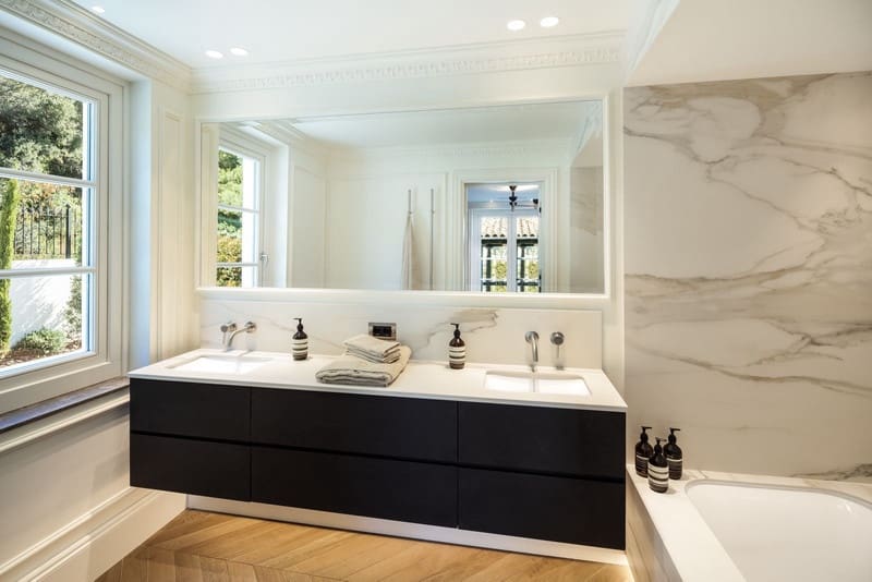 6 bedroom Villa for sale in Marbella with pool garage - € 12,000,000 (Ref: 8495062)