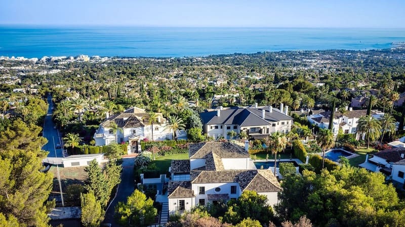 6 bedroom Villa for sale in Marbella with pool garage - € 12,000,000 (Ref: 8495062)