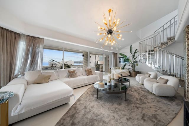 4 soverom Penthouse til salgs i Benalmadena Costa, Benalmádena med svømmebasseng garasje - € 1 975 000 (Ref: 8498752)