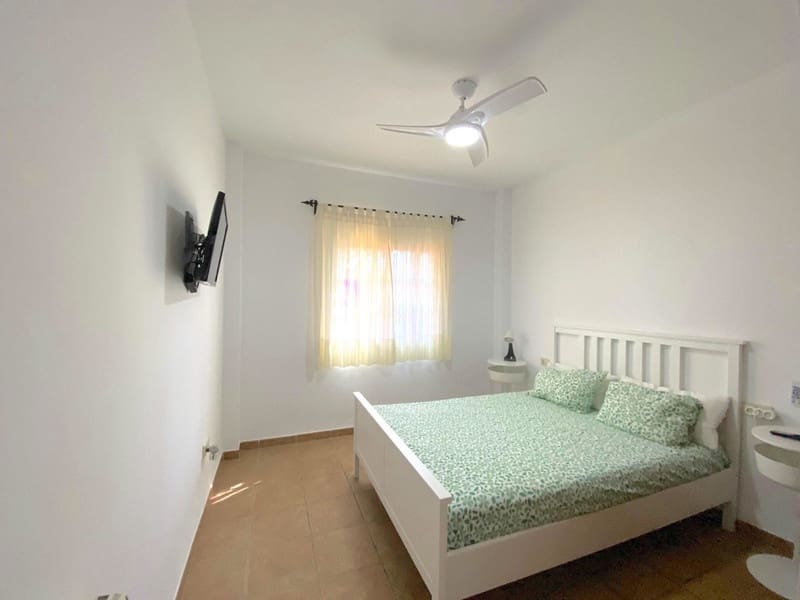 5 bedroom Villa for sale in Marbella with pool garage - € 1,400,000 (Ref: 8508870)