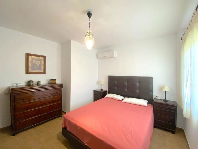 5 soveværelse Villa til salg i Marbella med swimmingpool garage - € 1.200.000 (Ref: 8508870)