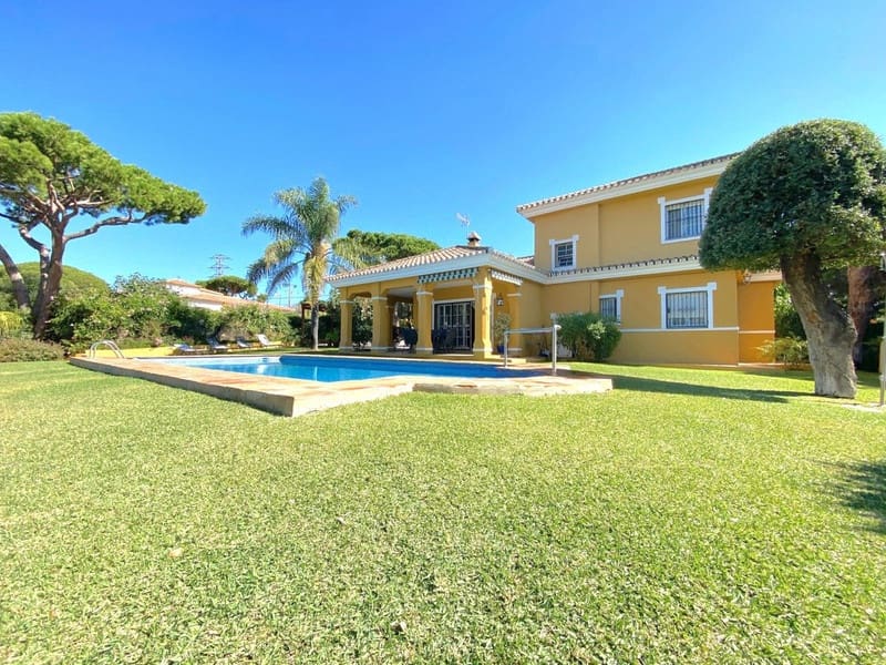 5 soveværelse Villa til salg i Marbella med swimmingpool garage - € 1.200.000 (Ref: 8508870)