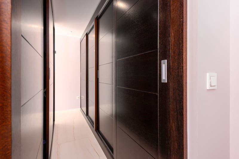 5 bedroom Villa for sale in Nueva Andalucia with pool garage - € 1,950,000 (Ref: 8508872)