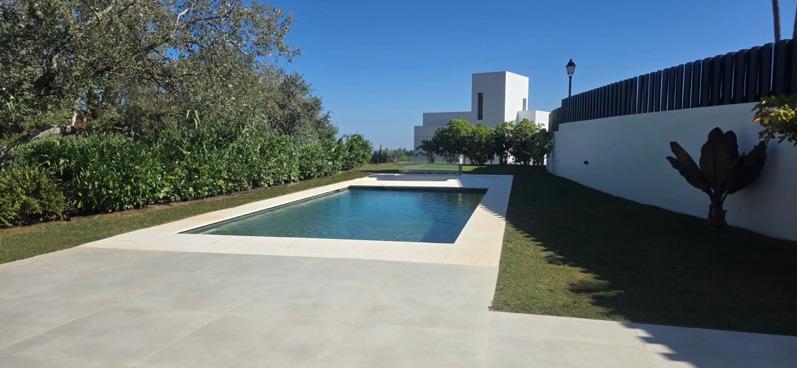 5 soveværelse Villa til salg i Benalmadena Costa med swimmingpool garage - € 2.190.000 (Ref: 8531885)