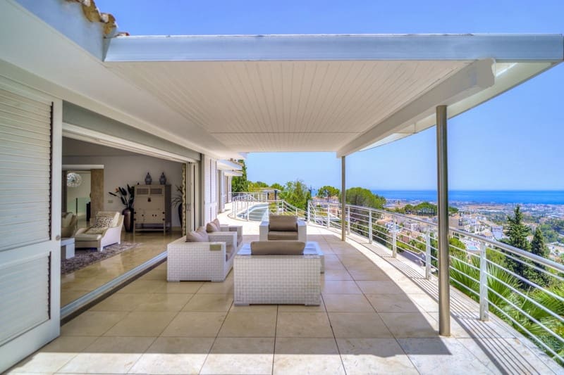 5 soveværelse Villa til salg i El Madronal med swimmingpool garage - € 4.600.000 (Ref: 8536817)