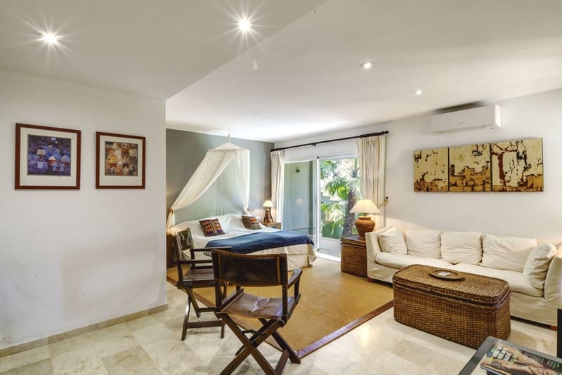 5 soveværelse Villa til salg i El Madronal med swimmingpool garage - € 4.600.000 (Ref: 8536817)