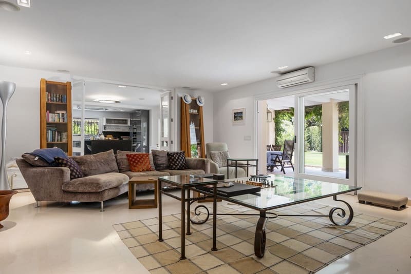 7 slaapkamer Villa te koop in Sotogrande met zwembad garage - € 3.850.000 (Ref: 8536819)