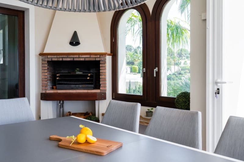 7 bedroom Villa for sale in Marbella with pool garage - € 5,900,000 (Ref: 8536821)