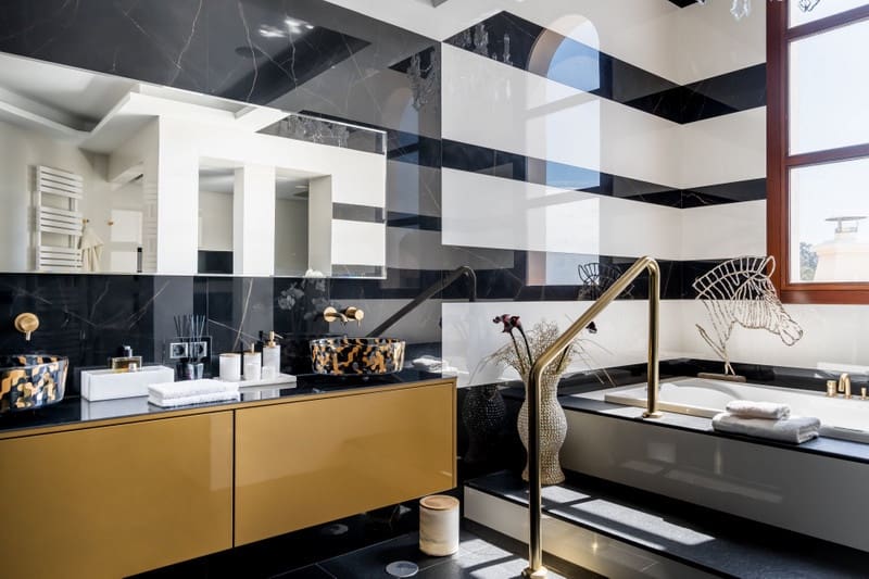 7 bedroom Villa for sale in Marbella with pool garage - € 5,900,000 (Ref: 8536821)