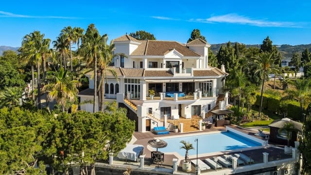 7 sovrum Villa till salu i Marbella med pool garage - 5 900 000 € (Ref: 8536821)