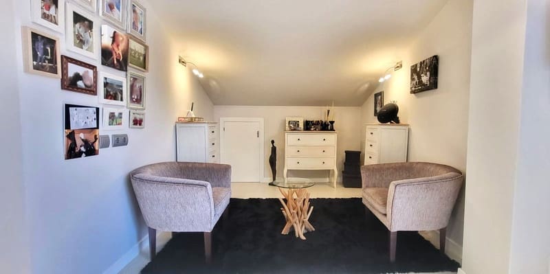 4 quarto Penthouse para venda em Marbella com piscina garagem - 1 365 000 € (Ref: 8538763)