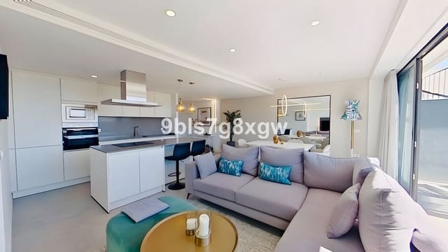 3 slaapkamer Penthouse te koop in Estepona met zwembad garage - € 629.000 (Ref: 8538768)