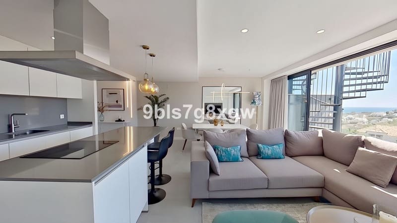 3 slaapkamer Penthouse te koop in Estepona met zwembad garage - € 629.000 (Ref: 8538768)