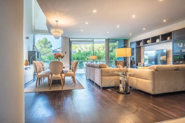 2 sovrum Hus till salu i Marbella med pool garage - 1 417 500 € (Ref: 8547058)