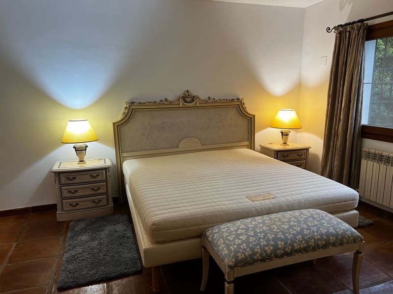 6 sypialnia Willa na sprzedaż w Marbella z basenem garażem - 1 795 000 € (Ref: 8556881)