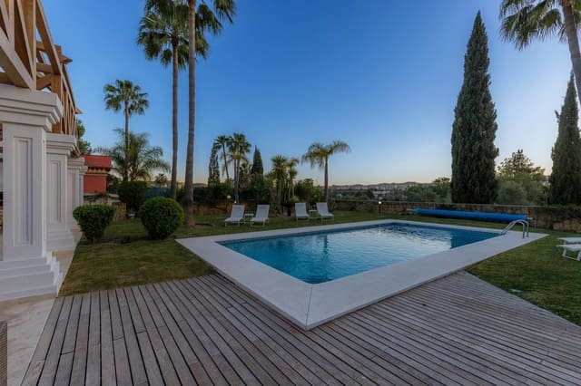 Chalet de 5 habitaciones en Mijas Costa, Mijas en venta con piscina garaje - 1.600.000 € (Ref: 8556883)