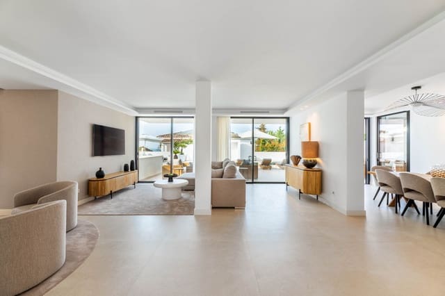 5 sovrum Villa till salu i Marbella med pool garage - 3 295 000 € (Ref: 8561420)