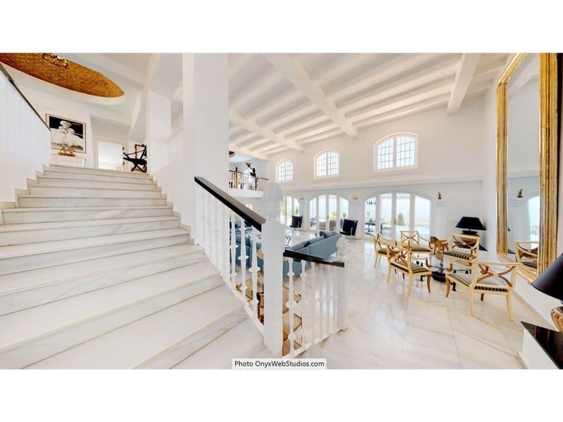 Villa for sale in Mijas with pool garage - € 4,500,000 (Ref: 8564734)