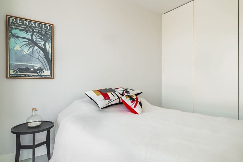 2 bedroom Apartment for sale in Estepona with pool garage - € 948,000 (Ref: 8564737)