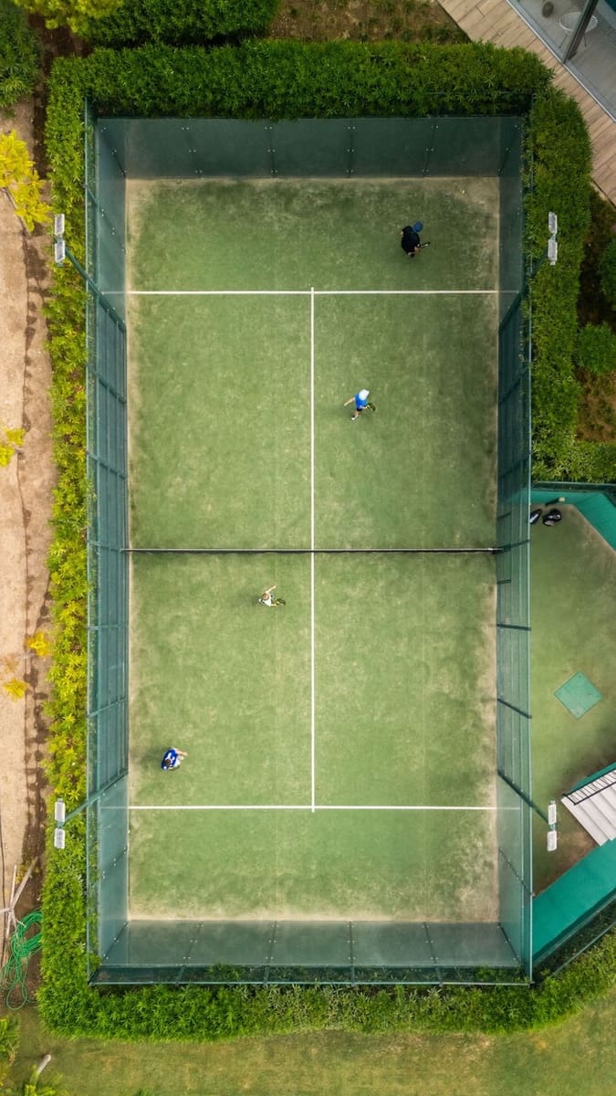 2 bedroom Apartment for sale in Estepona with pool garage - € 948,000 (Ref: 8564737)