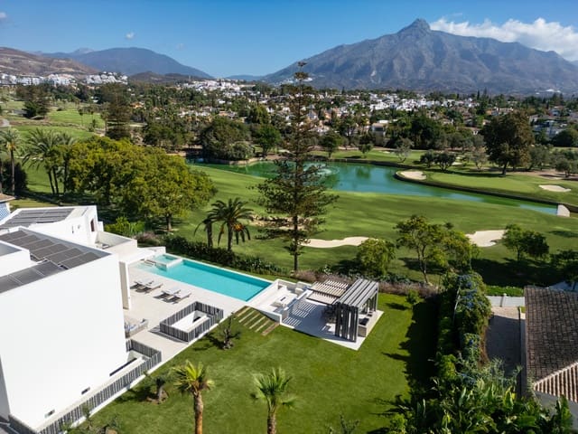 5 sypialnia Willa na sprzedaż w Marbella z basenem garażem - 7 495 000 € (Ref: 8578246)