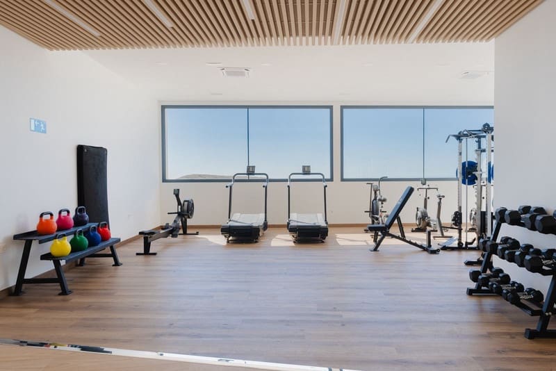 2 soveværelse Lejlighed til salg i Carvajal med swimmingpool garage - € 910.000 (Ref: 8580027)