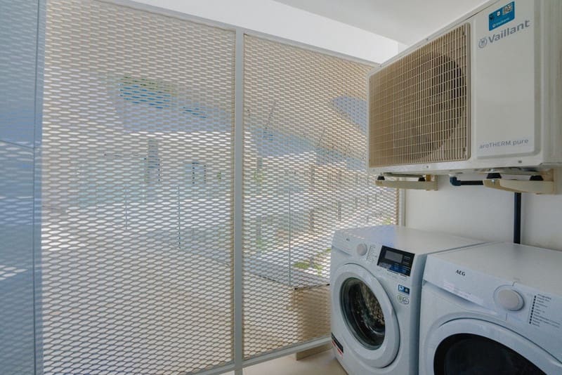 2 soveværelse Lejlighed til salg i Carvajal med swimmingpool garage - € 910.000 (Ref: 8580027)