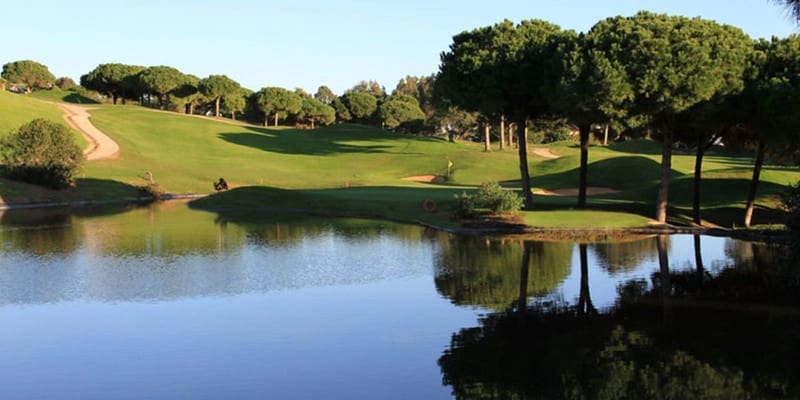 5 bedroom Villa for sale in Marbella with pool garage - € 1,580,000 (Ref: 8595214)