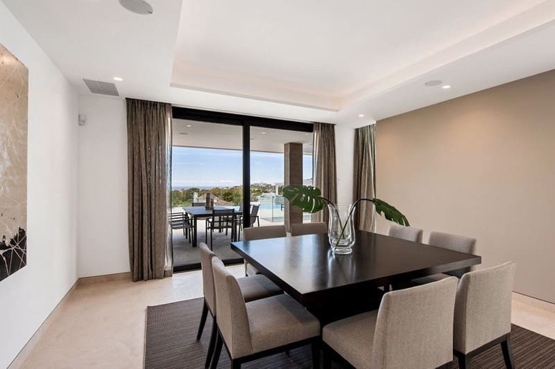 5 bedroom Villa for sale in Benahavis with pool garage - € 4,995,000 (Ref: 8597400)