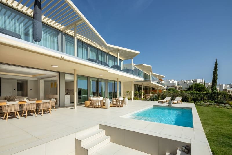 3 sovrum Lägenhet till salu i Benalmadena med pool garage - 1 450 000 € (Ref: 8601757)