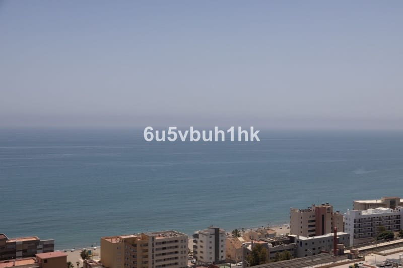 4 sovrum Takvåning till salu i Fuengirola med pool garage - 1 390 000 € (Ref: 8601758)