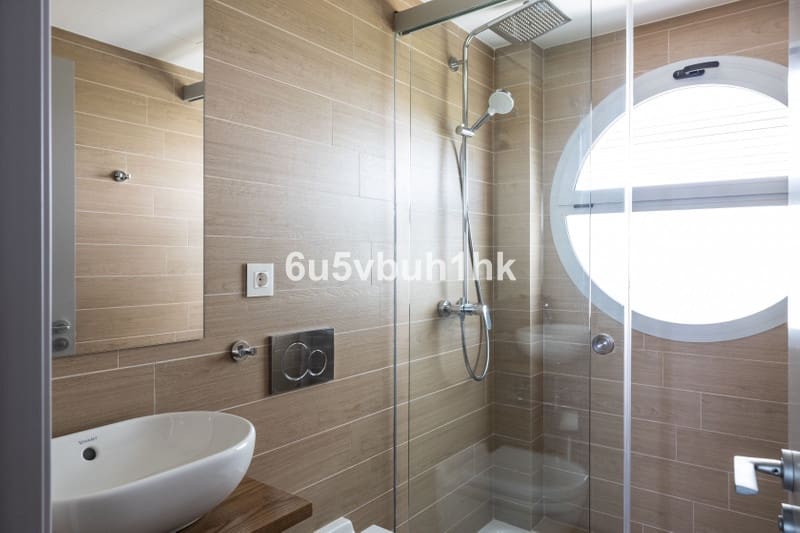 4 sovrum Takvåning till salu i Fuengirola med pool garage - 1 390 000 € (Ref: 8601758)