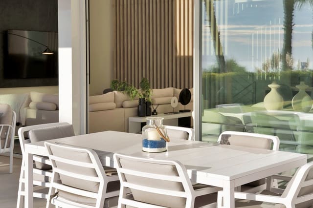 4 bedroom Villa for sale in El Higuerón, Fuengirola with pool garage - € 2,600,000 (Ref: 8601763)