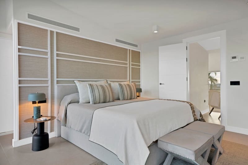 4 soveværelse Villa til salg i Fuengirola med swimmingpool garage - € 2.600.000 (Ref: 8601763)