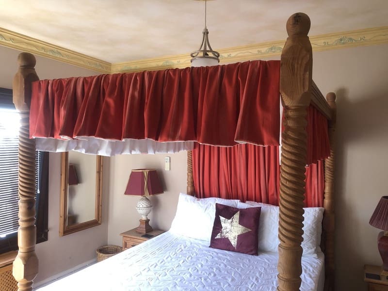 7 bedroom Villa for sale in Benalmadena with pool garage - € 2,500,000 (Ref: 8601770)