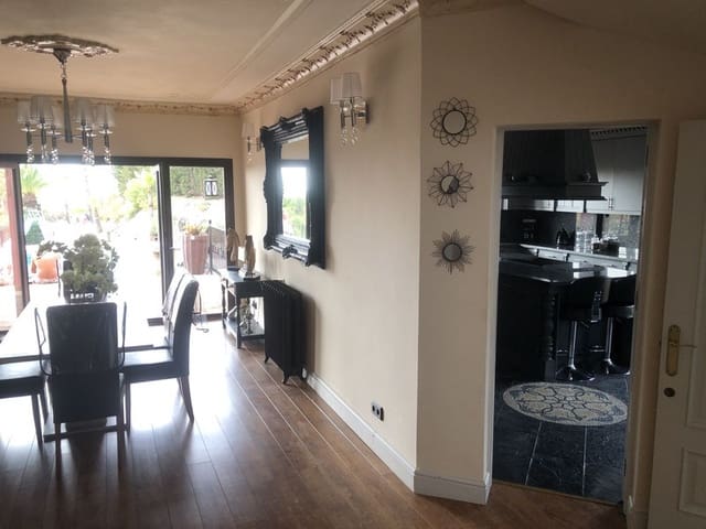 7 sypialnia Willa na sprzedaż w Benalmádena z basenem garażem - 2 500 000 € (Ref: 8601770)