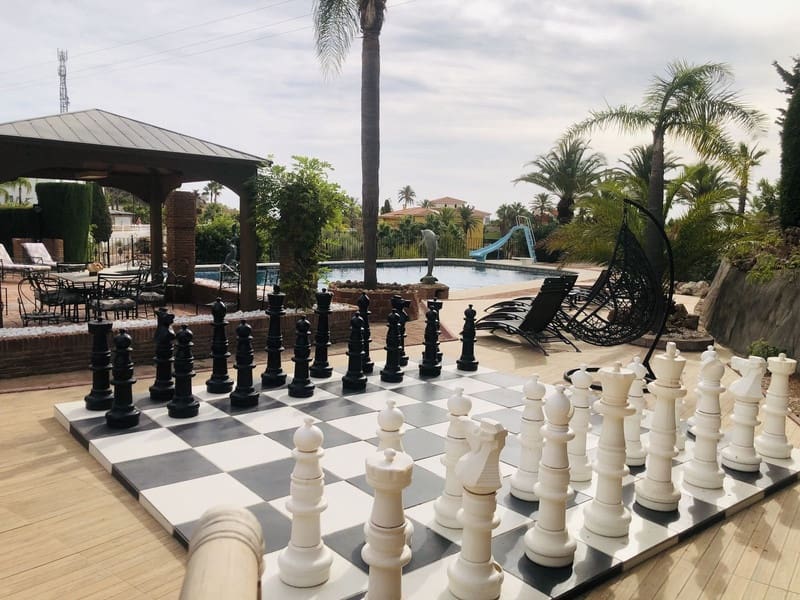 Chalet de 7 habitaciones en Benalmádena en venta con piscina garaje - 2.500.000 € (Ref: 8601770)