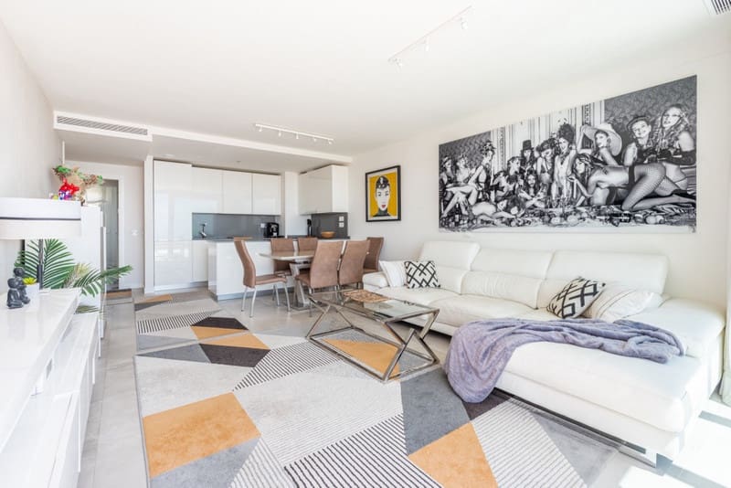 3 bedroom Penthouse for sale in Fuengirola with pool garage - € 946,000 (Ref: 8601772)