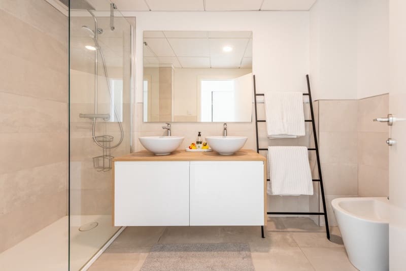 3 bedroom Penthouse for sale in Fuengirola with pool garage - € 946,000 (Ref: 8601772)