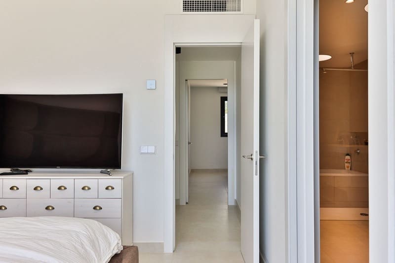 Ático de 3 habitaciones en Fuengirola en venta con piscina garaje - 1.195.000 € (Ref: 8610928)