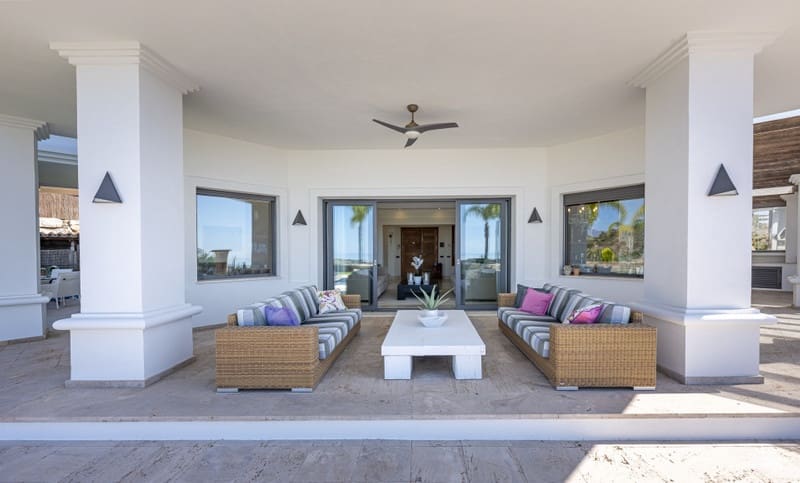 4 soveværelse Villa til salg i Los Arqueros med swimmingpool garage - € 3.975.000 (Ref: 8610930)