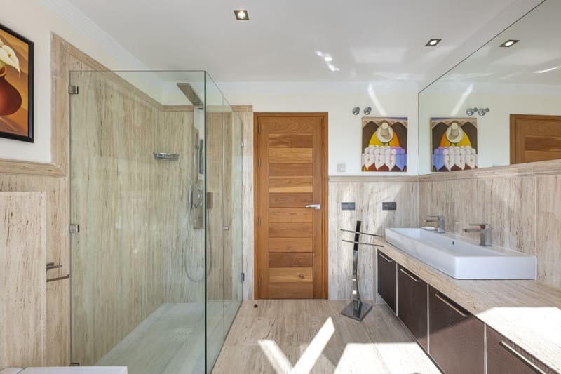 4 soveværelse Villa til salg i Los Arqueros med swimmingpool garage - € 3.975.000 (Ref: 8610930)