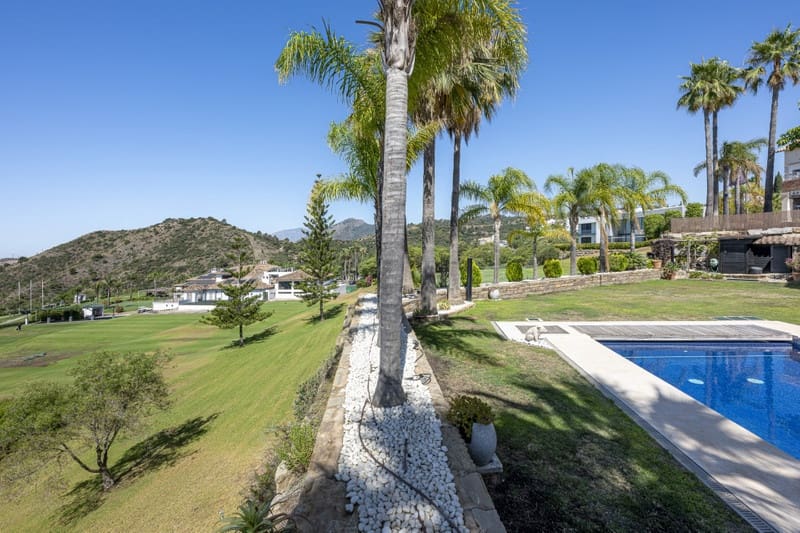 4 soveværelse Villa til salg i Los Arqueros med swimmingpool garage - € 3.975.000 (Ref: 8610930)