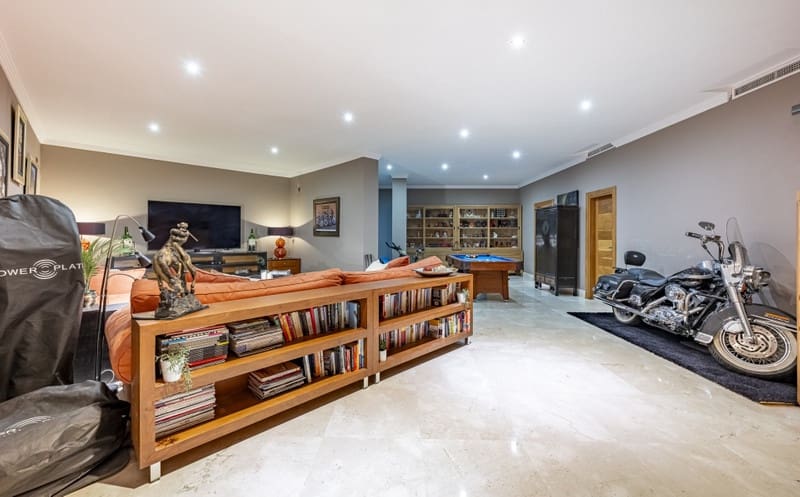 4 soveværelse Villa til salg i Los Arqueros med swimmingpool garage - € 3.975.000 (Ref: 8610930)