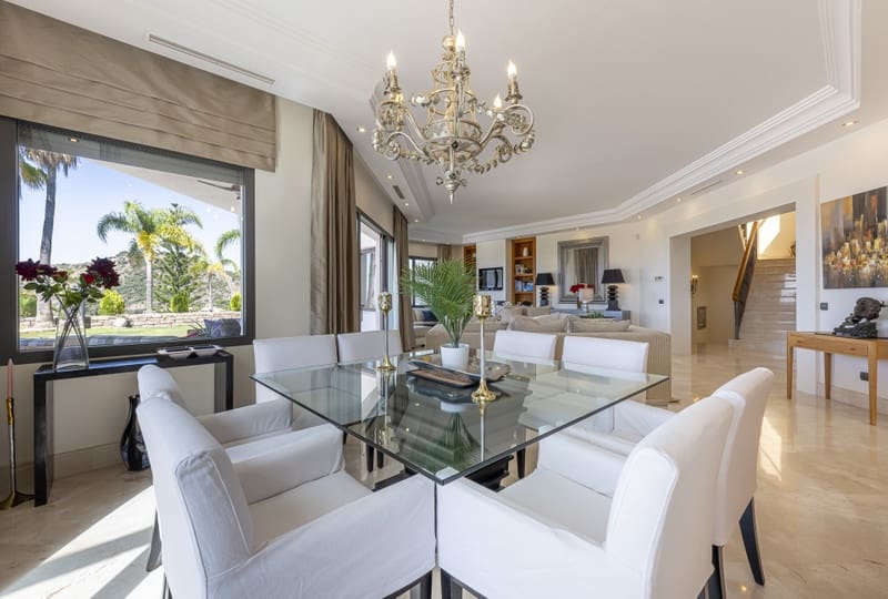 4 soveværelse Villa til salg i Los Arqueros med swimmingpool garage - € 3.975.000 (Ref: 8610930)