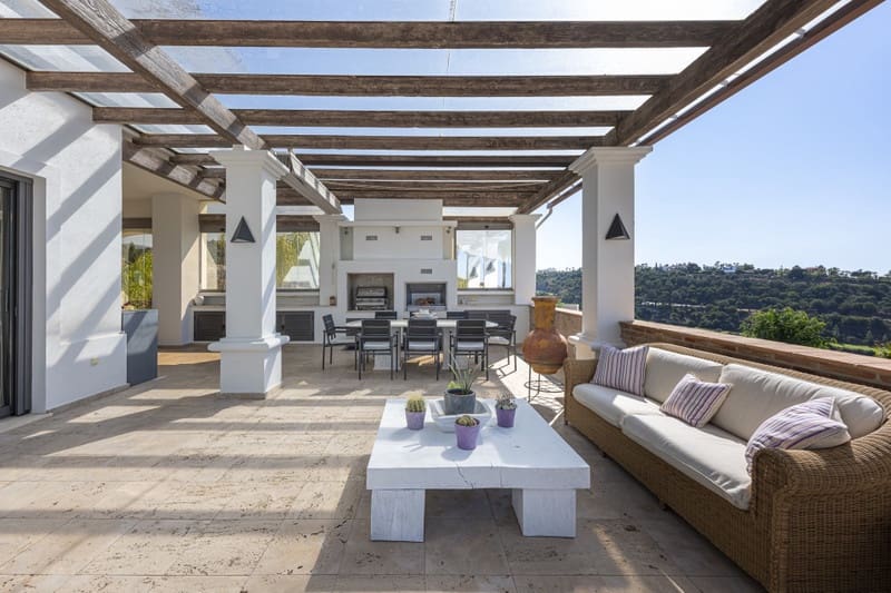 4 soveværelse Villa til salg i Los Arqueros med swimmingpool garage - € 3.975.000 (Ref: 8610930)