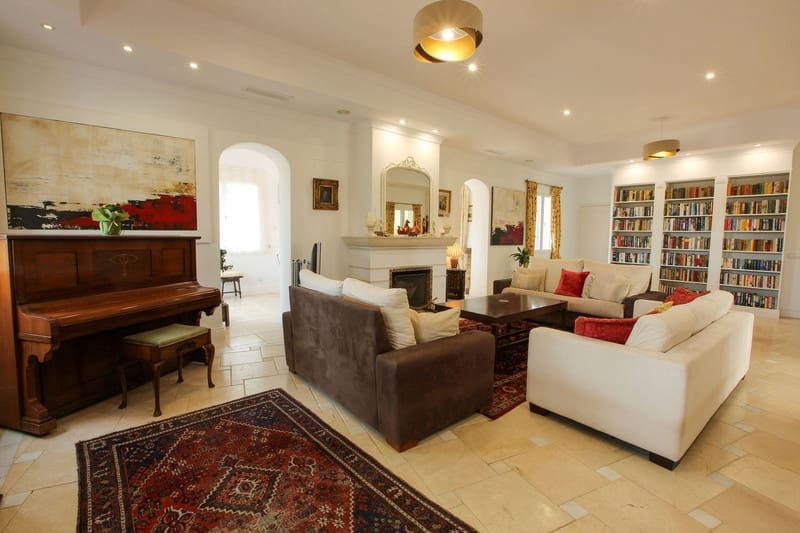 7 sovrum Villa till salu i Sotogrande med pool garage - 1 995 000 € (Ref: 8612393)