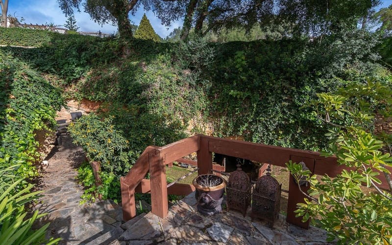 6 sovrum Villa till salu i Sotogrande med pool garage - 1 850 000 € (Ref: 8612397)